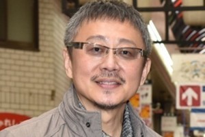 松尾貴史、緊急事態宣言下の“3軒はしご酒”を謝罪「多大なるご迷惑を…」