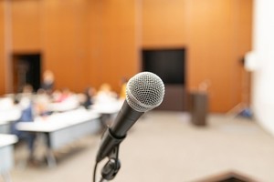 「檄を飛ばす」の意味とは? 正しい使い方や注意したい誤用を解説