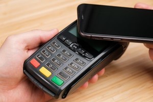 「NFC」とは - スマホに必須の非接触技術、Felicaとの関係も解説