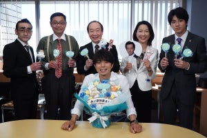 井ノ原快彦、45歳誕生日『特捜9』でお祝い「チームワークの良さ実感」