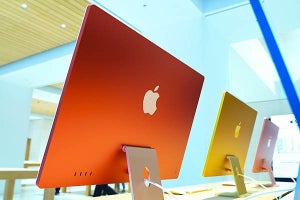 iMacやiPad Pro、春のアップル新製品が販売開始　iMacは全色を展示