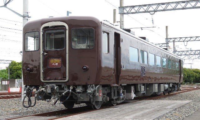 東武鉄道、14系客車1両(スハフ14-5)を国鉄時代の「ぶどう色2号」に