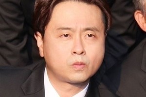 河本準一、徹底した感染対策もコロナ感染「コロナ、すぐ隣にいます」