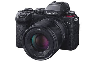 パナソニック、Lマウントの小型標準レンズ「LUMIX S 50 mm F1.8」
