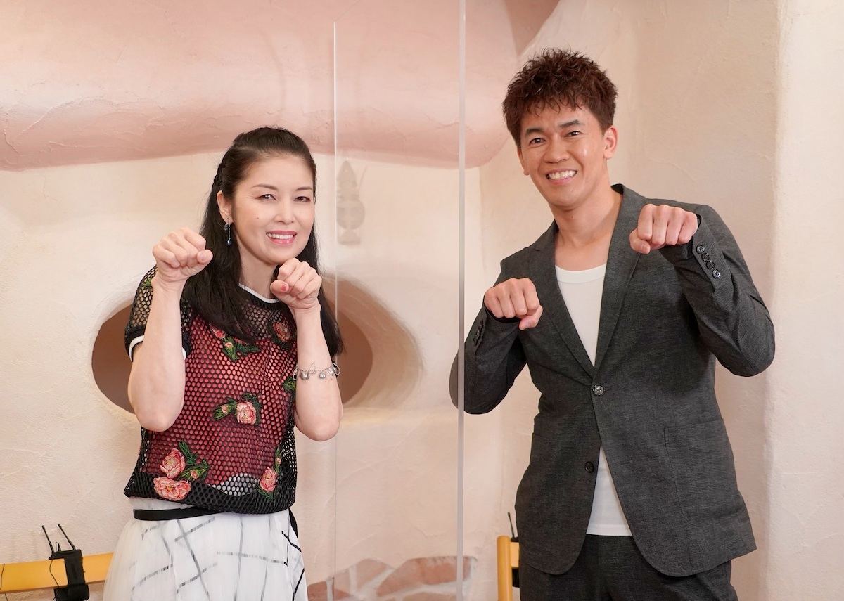 左から藤あや子、武井壮