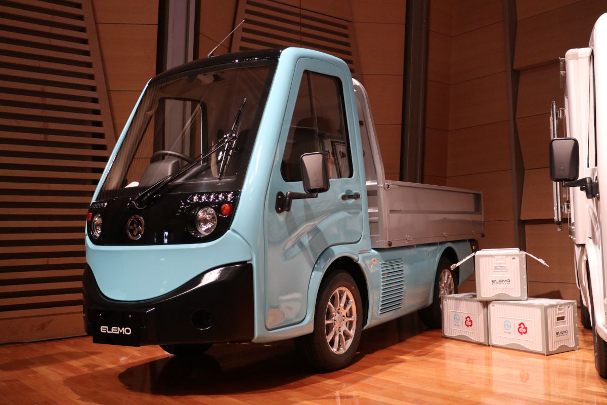 小型商用EV「エレモ」