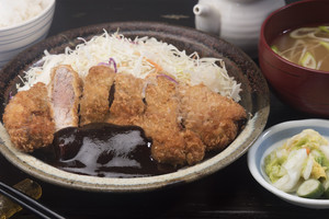 名古屋出張時に食べたいグルメランキング、1位は? - 2位ひつまぶし