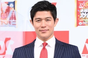 歴史好きの鈴木亮平、プライベートはエジプト一色「すごく面白い」