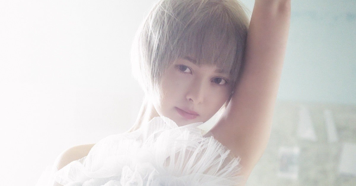 玉城ティナ 10周年記念写真集を24歳誕生日に発売 いつも本当に感謝 マイナビニュース