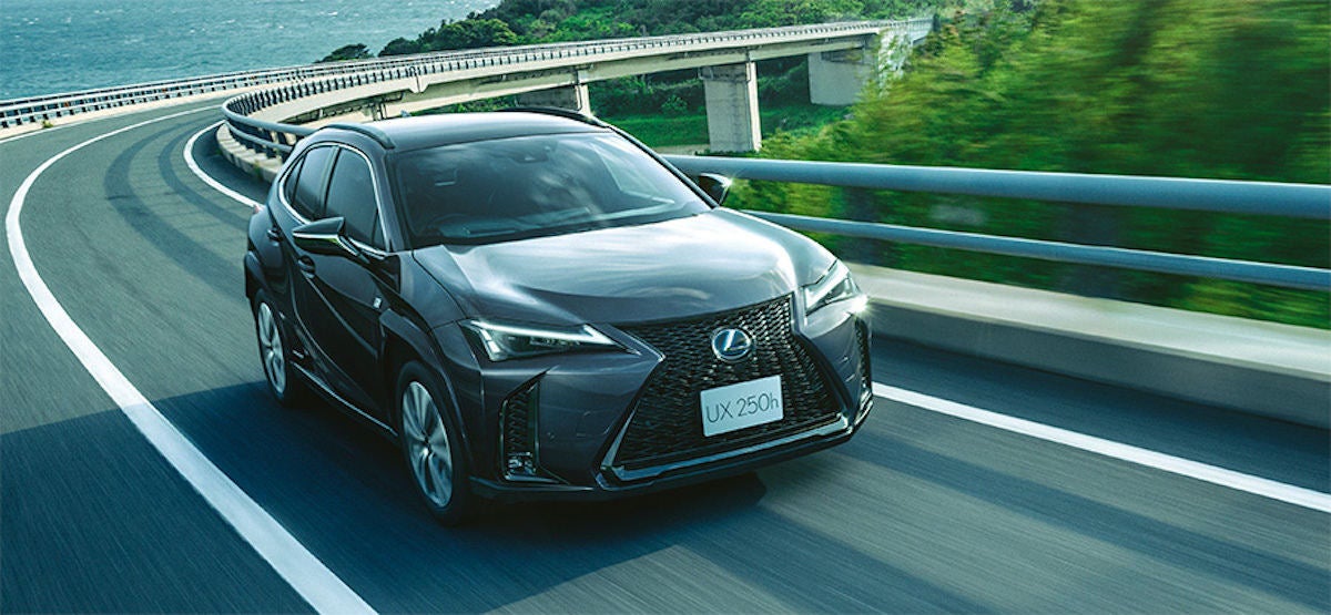 Lexus Ux 一部改良で快適性向上 スポーティ エレガントな特別仕様車も新設定 マイナビニュース