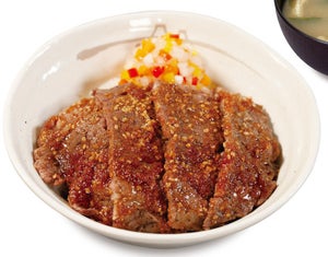 松屋、にんにくごま醤油と香味ジャポネソースの「ビフテキ丼」を発売