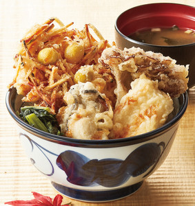 天丼てんや、牡蠣・いか・かき揚げ・野沢菜漬けをのせた「国産秋天丼」発売