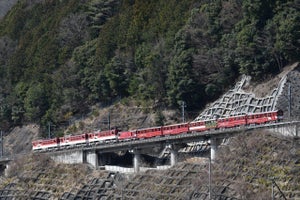 大井川鐵道井川線「“超”普通列車」全駅に5分以上停車 - 日本旅行