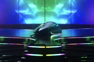 Razer、3種のスクロールタイプを切り替えられるゲーミングマウス「Basilisk V3」