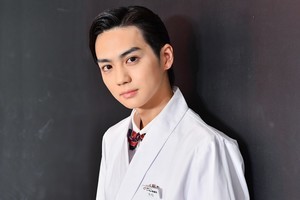 プレゼント】写真集『As i』発売! 吉野北人サイン入りチェキ