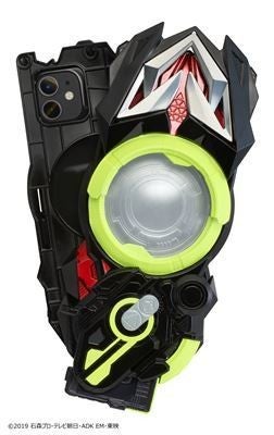 仮面ライダーゼロワン』変身ベルトのギミックを搭載したスマホケース