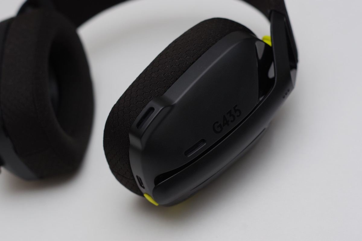 G435