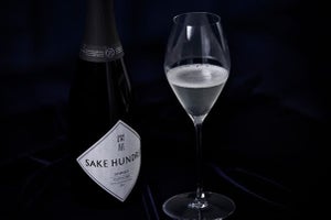 【知らないと遅れてる】今話題の最高峰ブランド「SAKE HUNDRED」からスパークリング日本酒「深星」が新登場