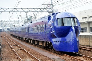 南海電鉄「ラピート」貸切ツアー、車内でジャズ演奏も - 日本旅行