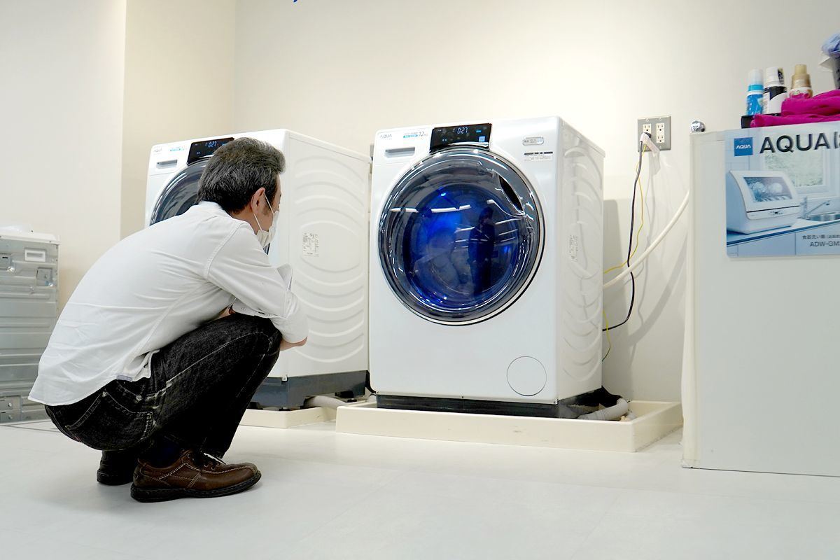 アクアの洗濯乾燥機「まっ直ぐドラム」、本体サイズ・洗剤自動投入・除