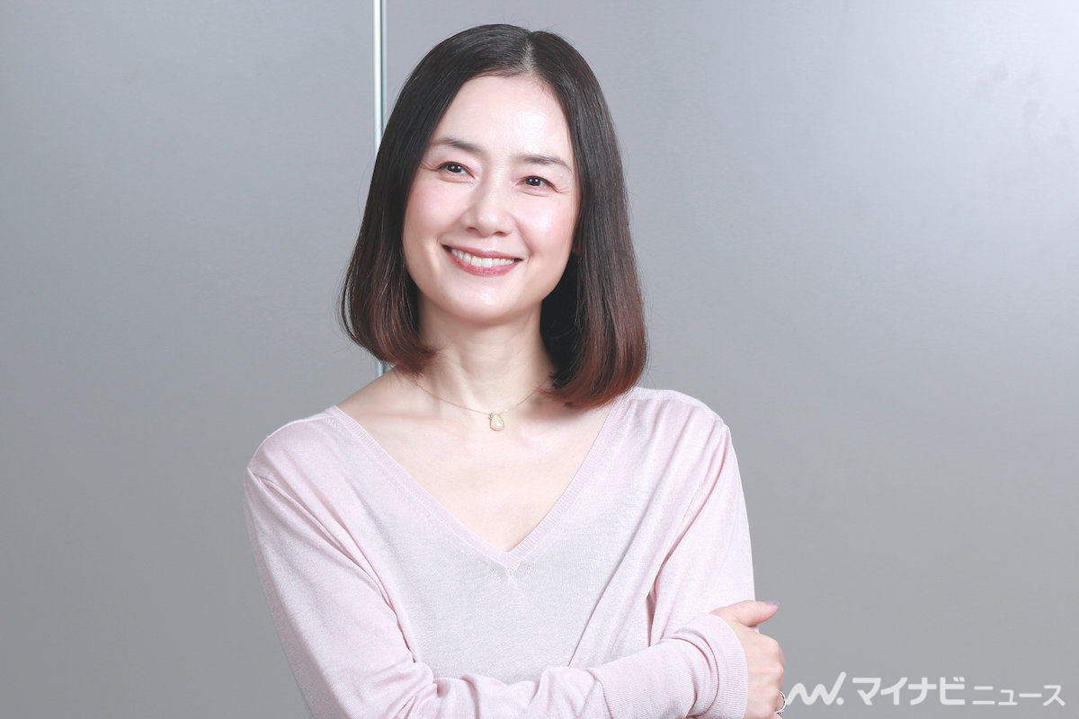 ドラマ『スナック キズツキ』主演の原田知世