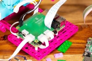 Raspberry PiとLEGOがSTEAM学習でタッグ、Technicモーターなどラズパイで制御