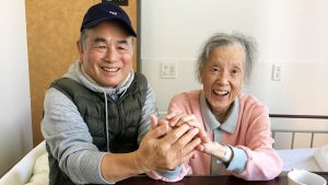 「最後の時間を自宅で過ごしたい」末期がんの妻と夫…看護師僧侶が出会った家族の物語