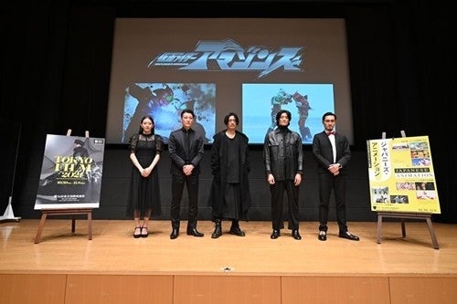 仮面ライダーアマゾンズ 駆除班メンバーと谷口賢志が東京国際映画祭に登場 スピンオフを熱望 マピオンニュース