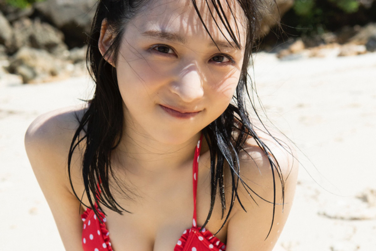 AKB48小栗有以、1st写真集で“初水着”挑戦「20歳になるということで…」 | マイナビニュース