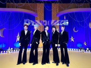 TOMORROW X TOGETHER、先輩・BTSの「Dynamite」を日本初披露