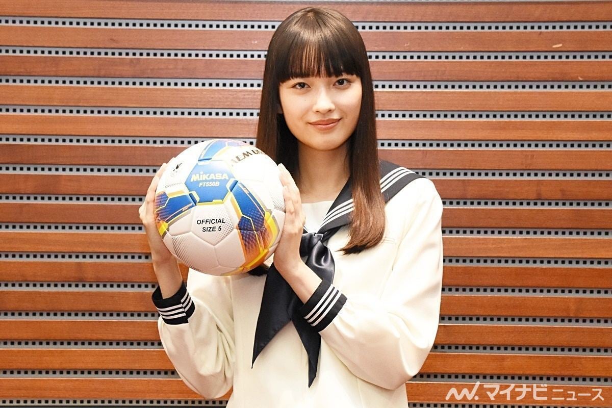 茅島みずき 高校サッカー応援マネージャーに 憧れのセーラー服で 精いっぱい マイナビニュース