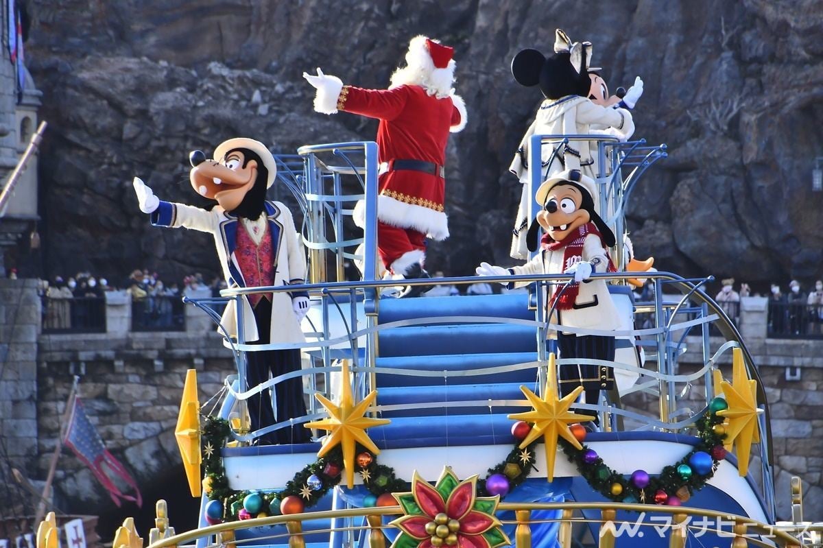 東京ディズニーシー 期間で変わるクリスマスショーお披露目 サンタも登場 マイナビニュース