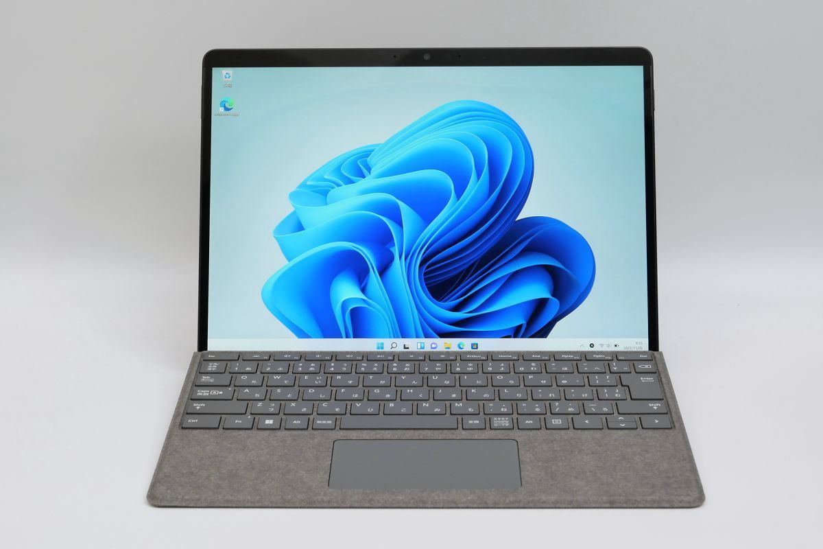 Surface Pro 8