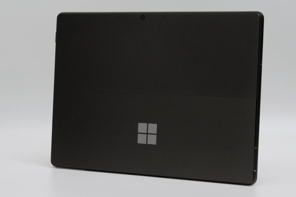 Surface Pro 8