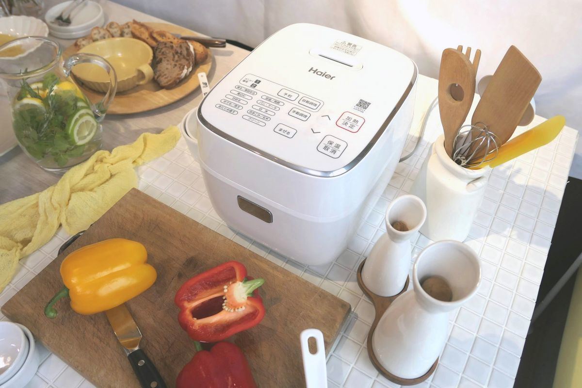 ハイアール、炊飯や2段調理もできる高コスパの電気調理器「ホットデリ