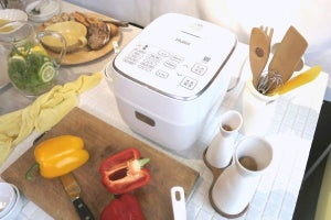 ハイアール、炊飯や2段調理もできる高コスパの電気調理器「ホットデリ」