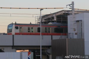 JR京葉線の幕張豊砂駅、工事進む - イオン内に新駅が見える場所も