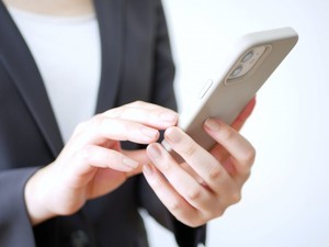 勤怠連絡をメールで送る際のポイントとは? 件名や英文での例文も紹介