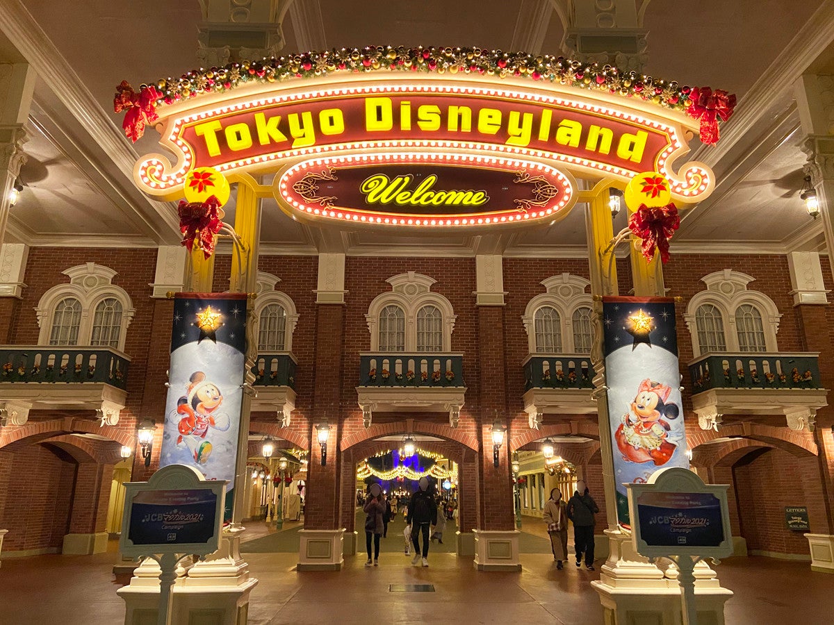 クリスマスの東京ディズニーランドを貸し切り Jcb マジカル 21 に行ってみた マピオンニュース