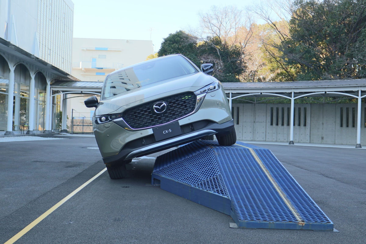 マツダ「CX-5」
