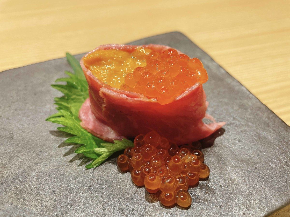 「贅沢うにいくら」(329円)