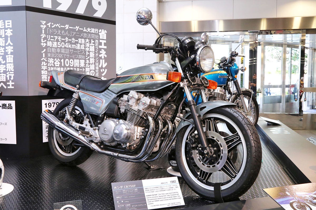 制作費600万円オーバー? 『仮面ライダーBLACK SUN』のバイクに遭遇