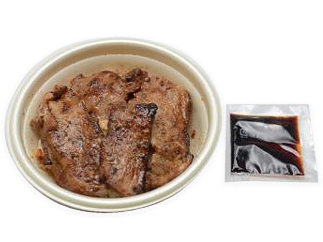 「ぶたはげ監修炭火焼き豚丼」(626円)