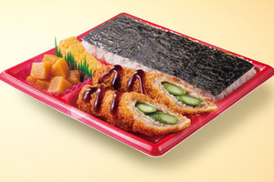 豚肉とアスパラのフライを【430円】で楽しめる「のり弁当」、限定発売