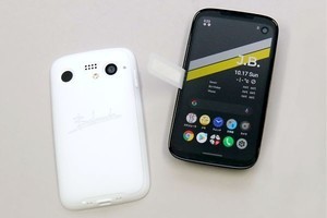 BALMUDA Phone、販売再開へ - 技適の確認事項はソフトウェア更新で解決