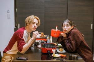 塩野瑛久&足立梨花、冬空の天体観測で“変則キス”　三浦翔平「映画みたい」