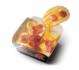 【これが食べたかった!】ピザポテトの出来立て「揚げたてポテトチップス 超ピザポテト」リニューアル発売