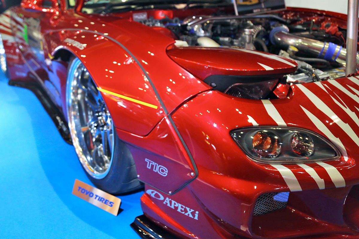 日本自動車大学のカスタムカー「NATS TARGA-STANCE」