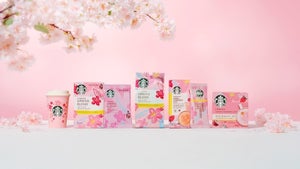 スタバ「サクラ ストロベリー ラテ」など自宅で楽しめる桜商品を発売