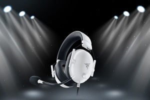 Razer、真っ白なゲーミングヘッドセット「BlackShark V2 X White」